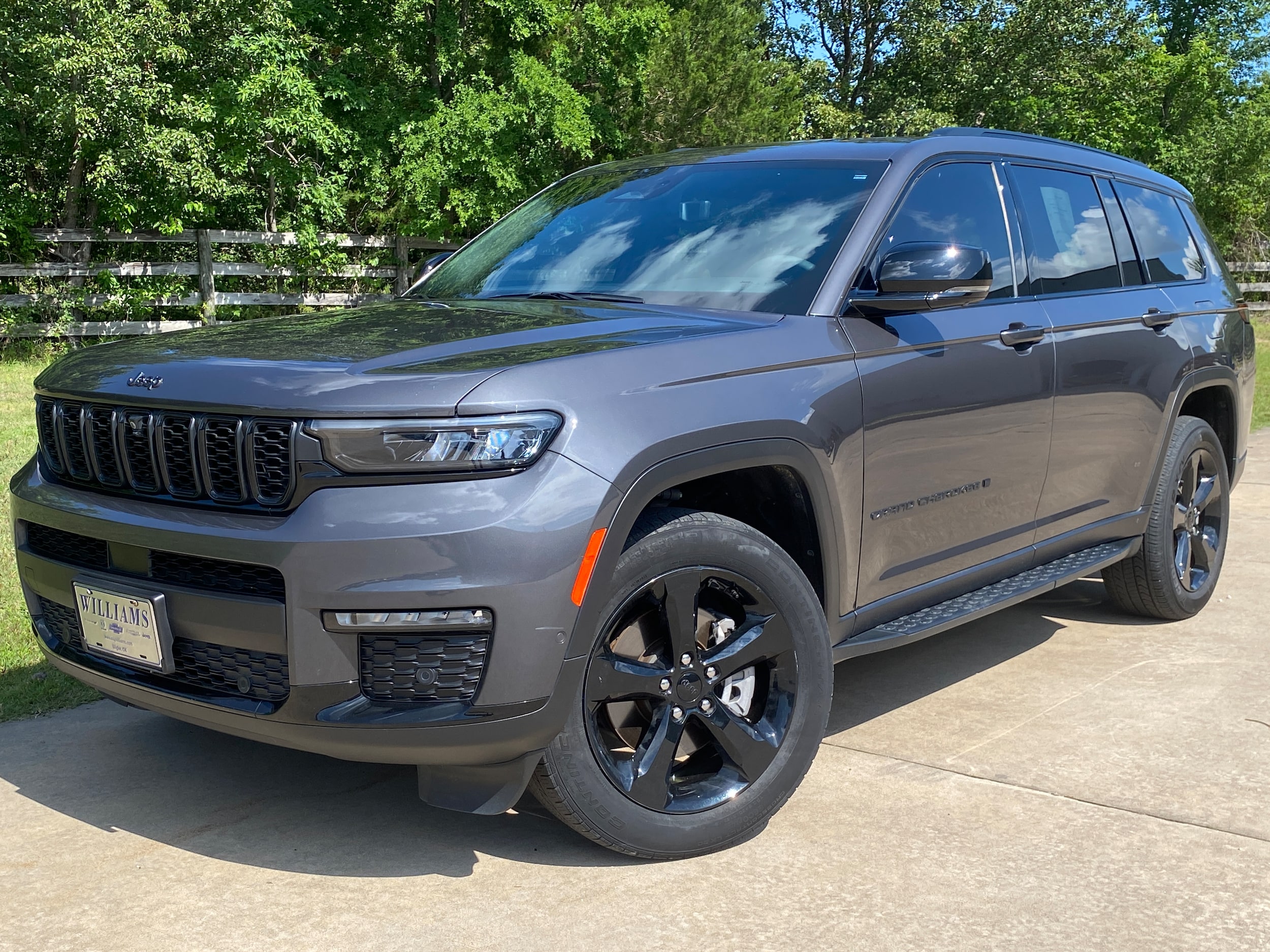 2024 Jeep Grand Cherokee L Limited's photo