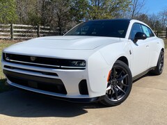 2026 Dodge Charger SCAT PACK PLUS 4-DOOR AWD Sedan