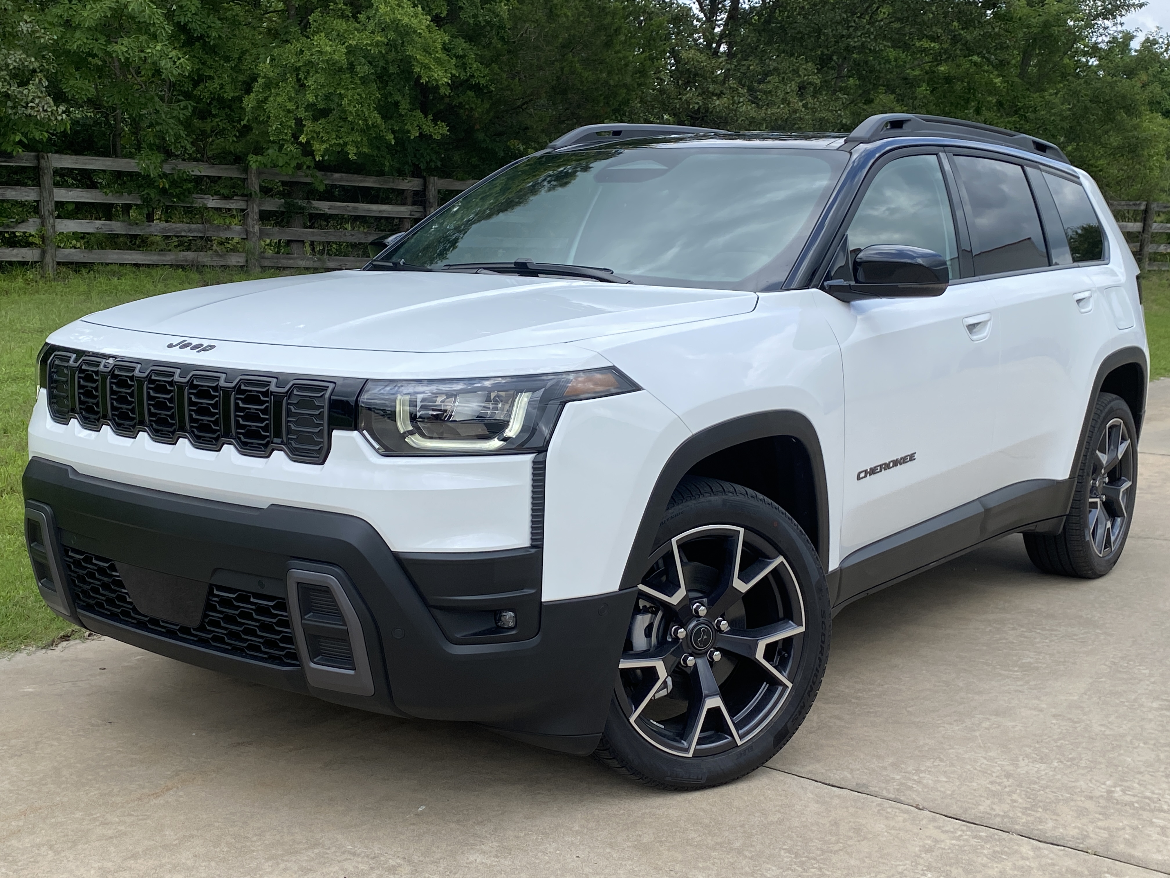 2026 Jeep Cherokee OVERLAND 4X4 Sport Utility