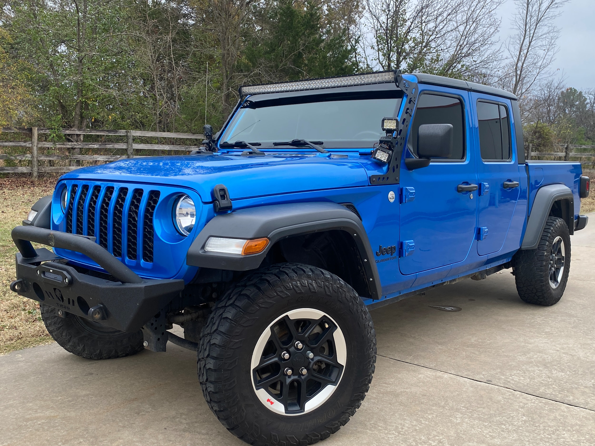 2021 Jeep Gladiator Sport