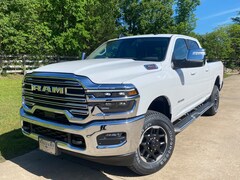 2025 Ram 2500 LARAMIE CREW CAB 4X4 6'4 BOX Pickup