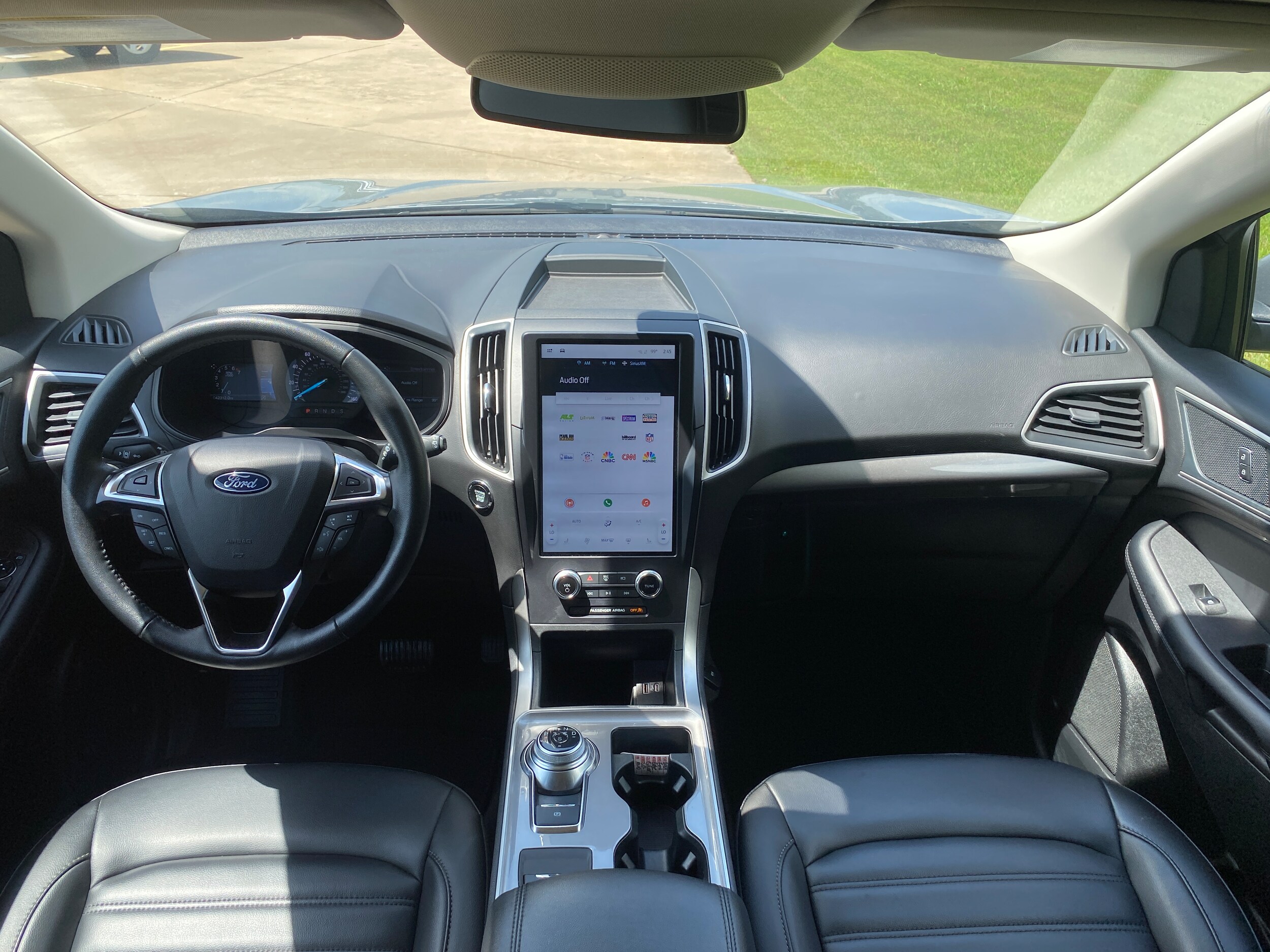 2024 Ford Edge SEL - Photo 13
