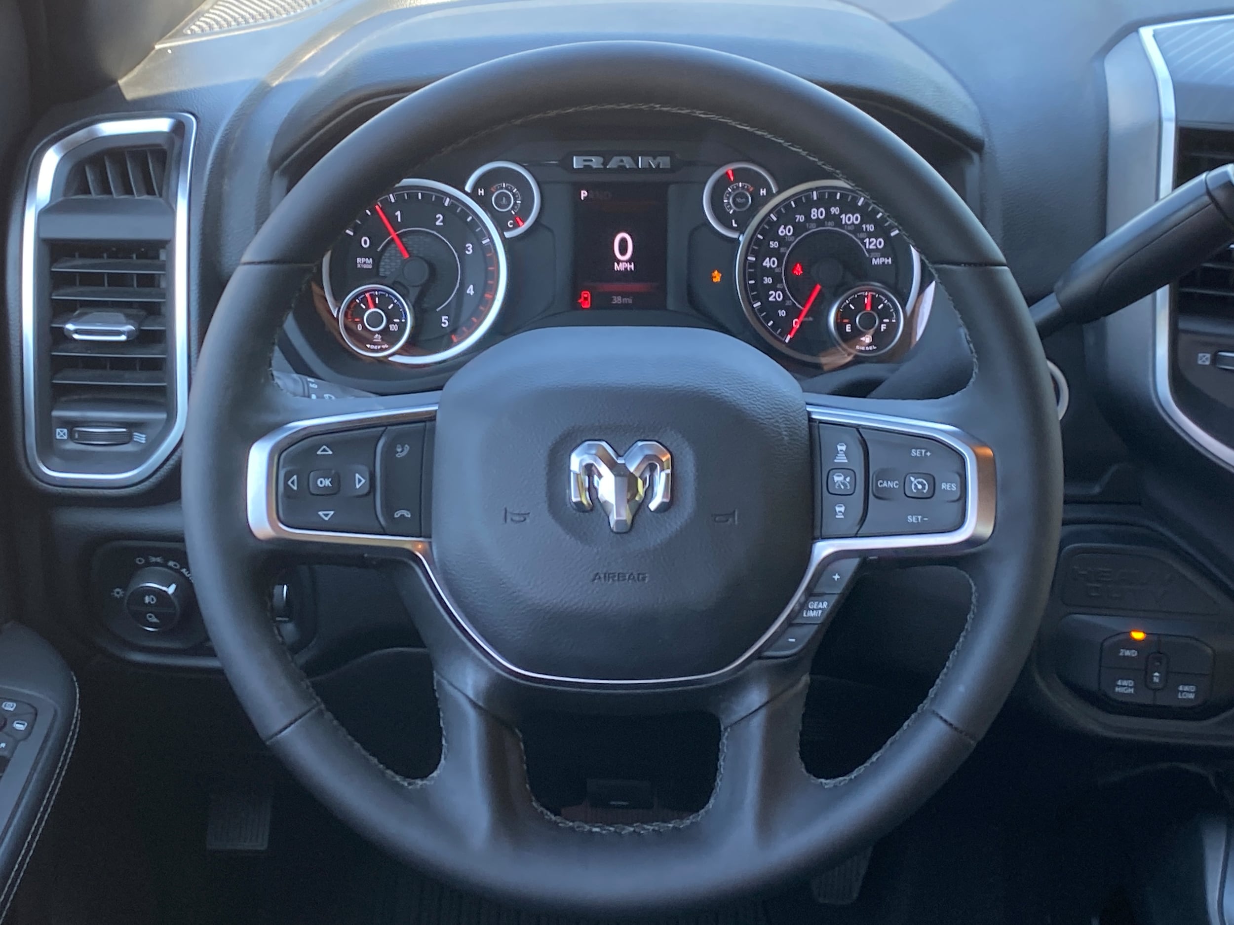 2025 RAM 2500 Big Horn - Photo 13