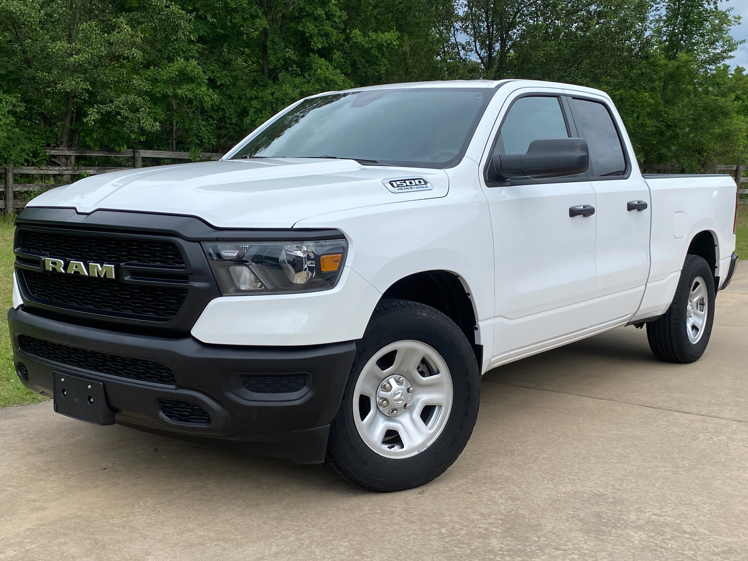 2023 RAM 1500's photo