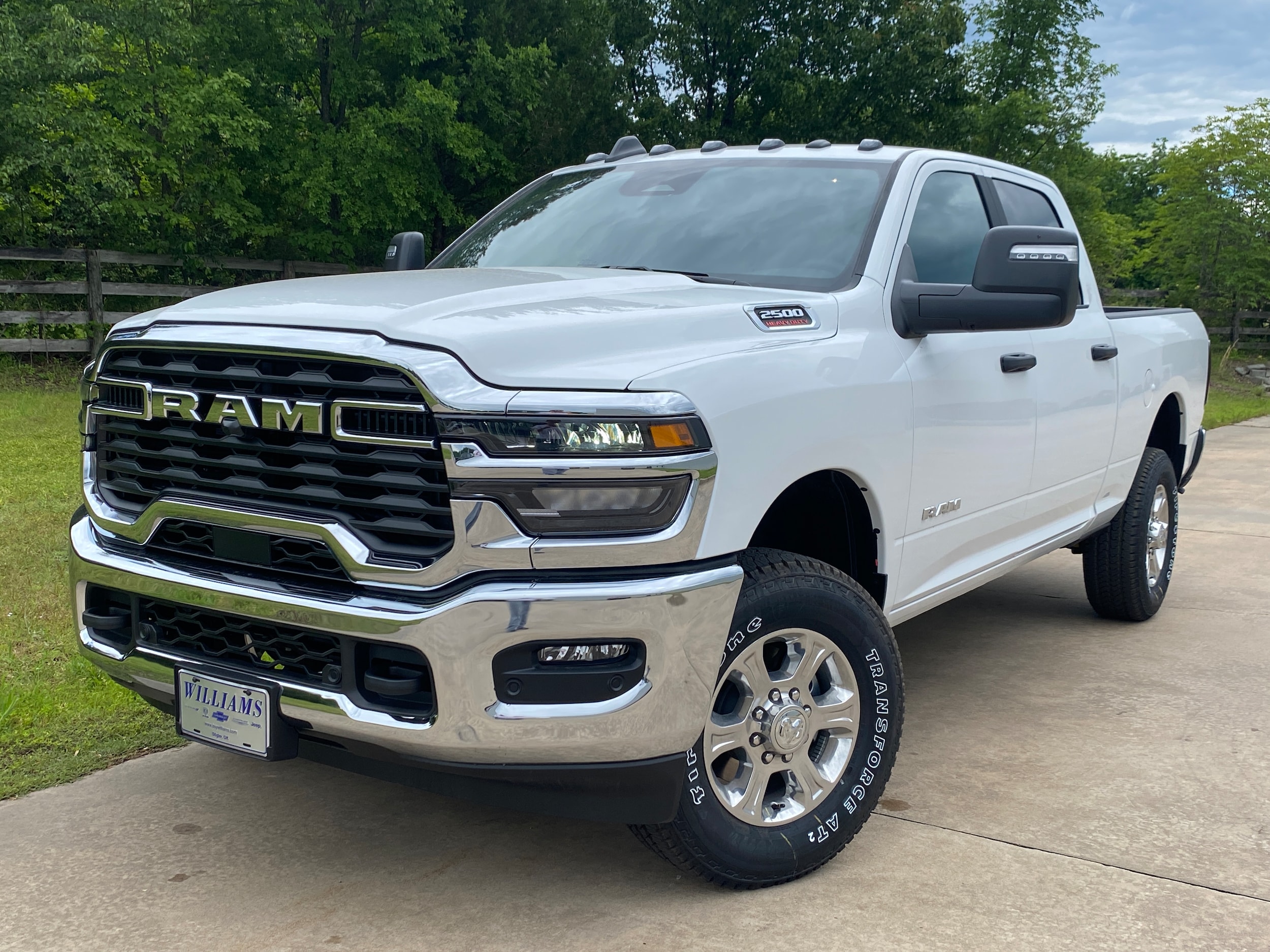 2025 RAM Ram 2500 Pickup Big Horn's photo