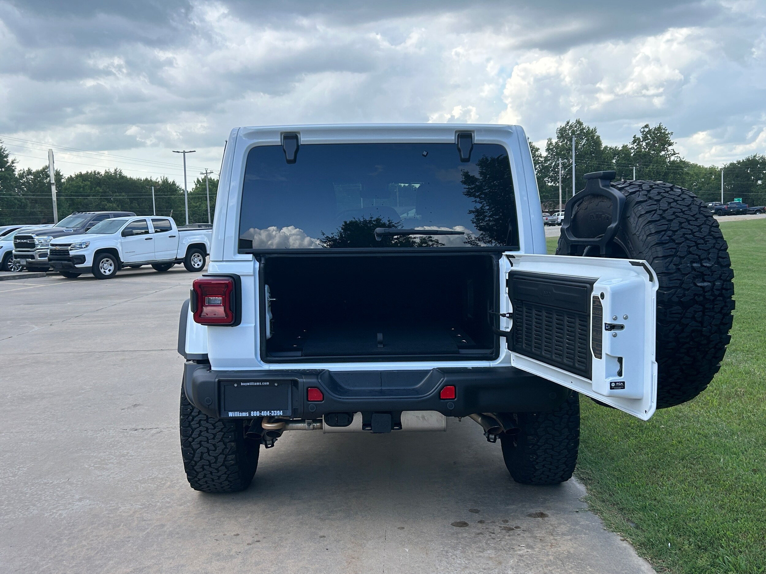 2024 Jeep Wrangler 4-Door Rubicon 392 - Photo 6