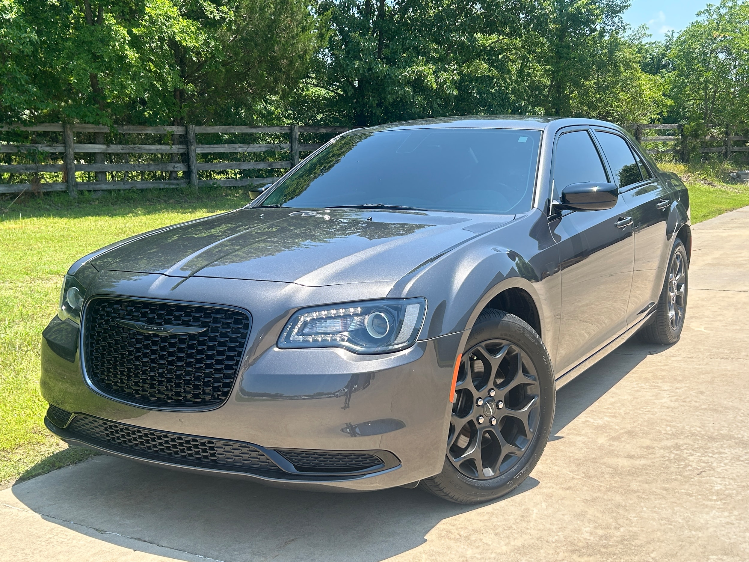 2022 Chrysler 300