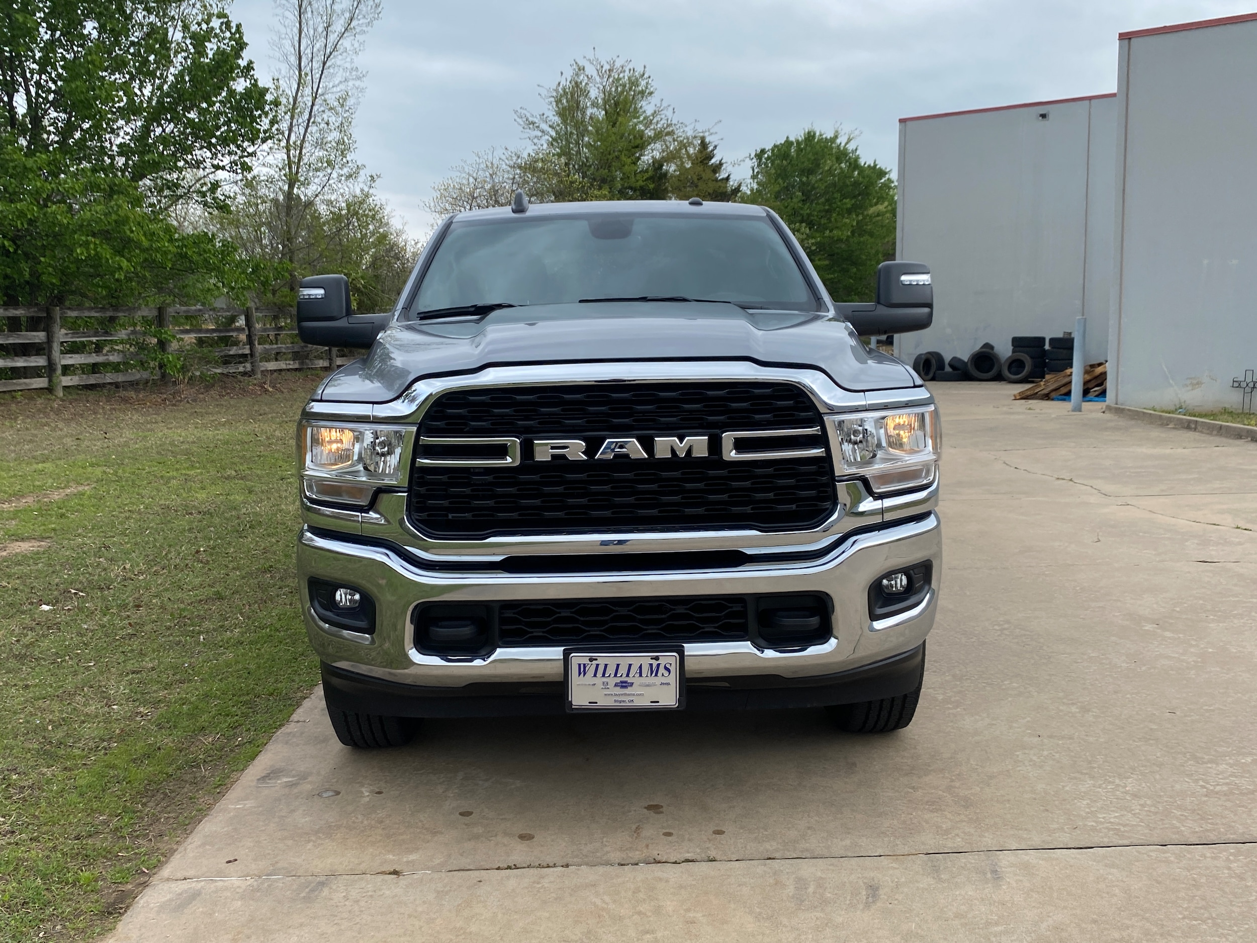 Used 2024 RAM Ram 2500 Pickup Big Horn with VIN 3C6UR5DJ0RG322709 for sale in Stigler, OK