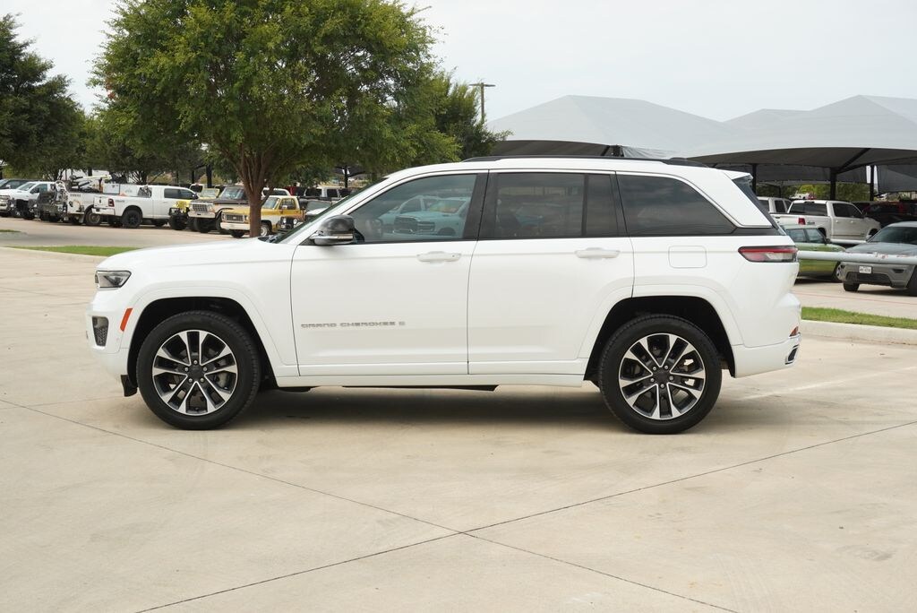 Used 2023 Jeep Grand Cherokee Overland SUV