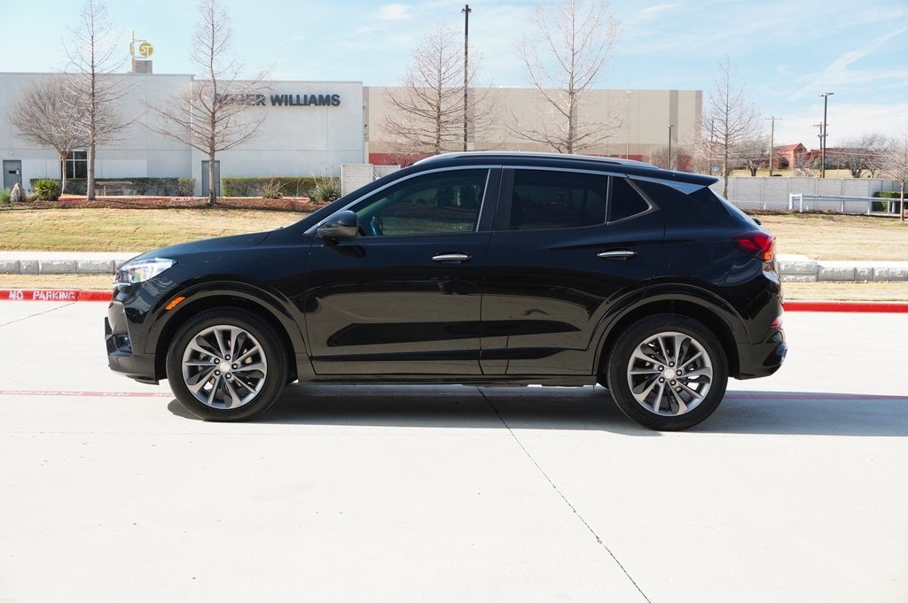 Used 2022 Buick Encore GX Select with VIN KL4MMDSL9NB066248 for sale in Weatherford, TX