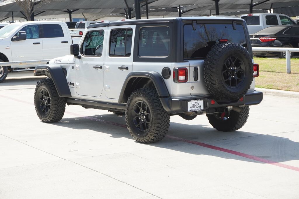 Used 2024 Jeep Wrangler Willys SUV