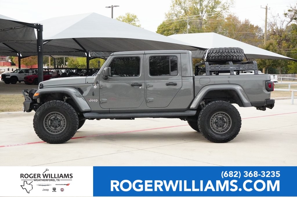 2020 Jeep Gladiator Overland's photo