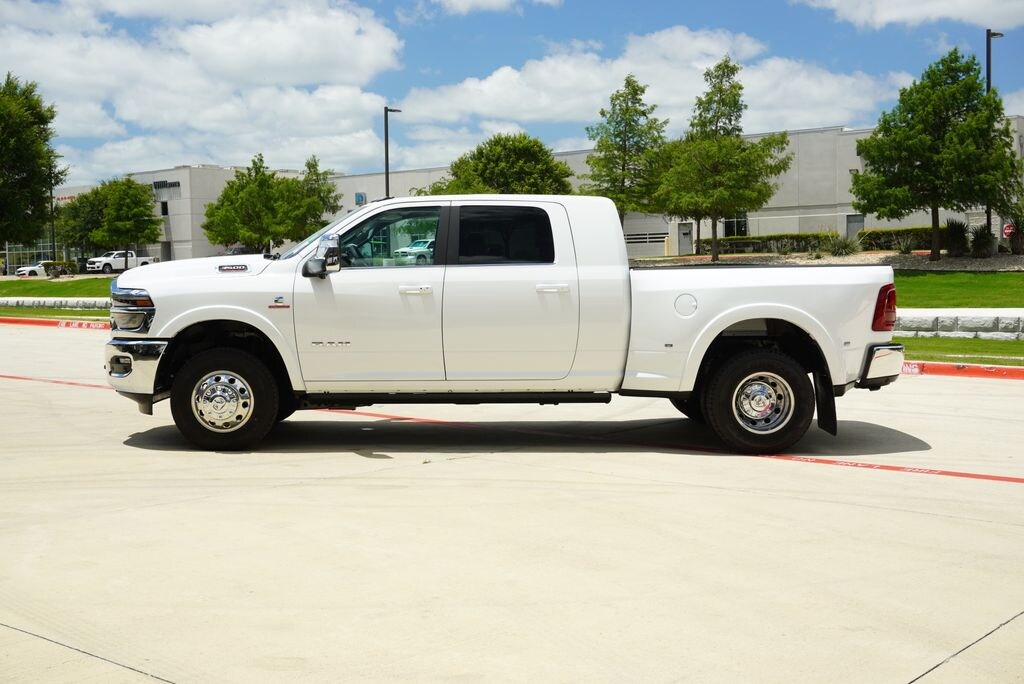 New 2026 Ram 3500 Limited Pickup