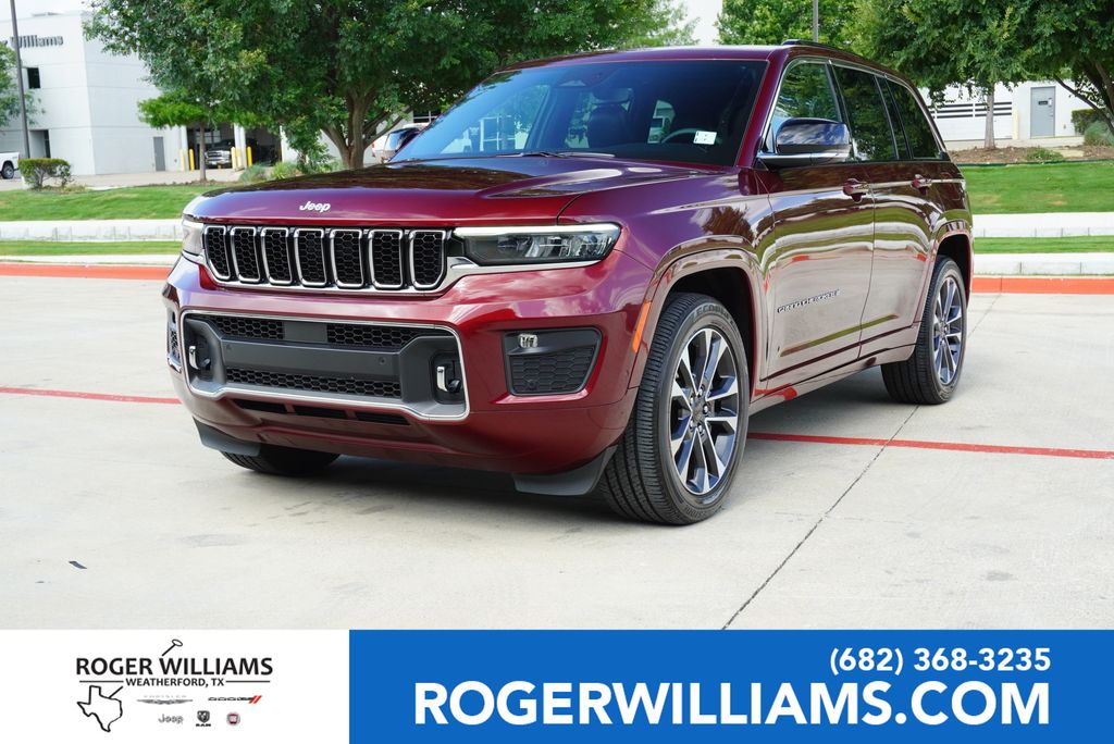 2024 Jeep Grand Cherokee Overland 4x4's photo