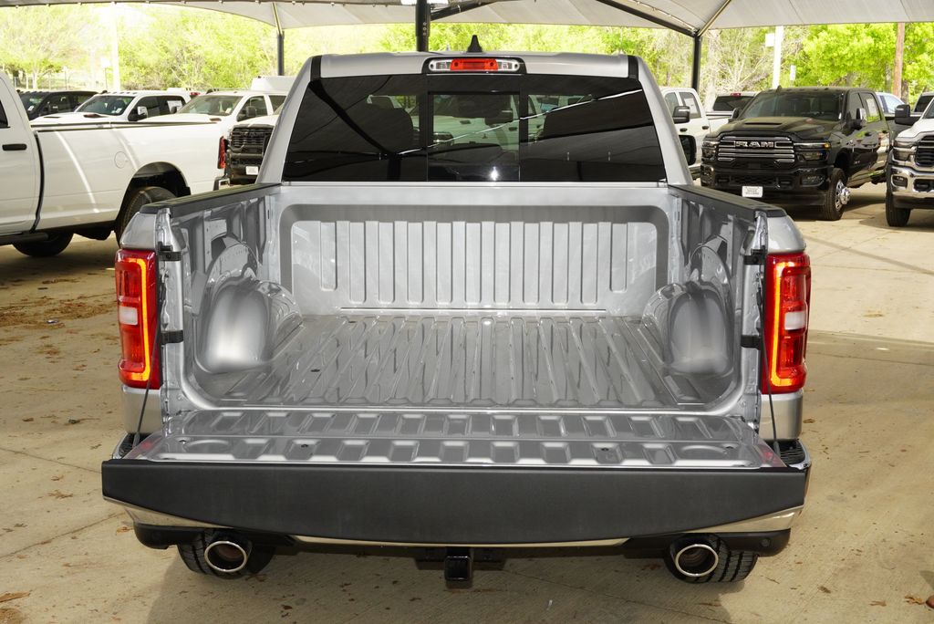 2026 RAM 1500 Big Horn/Lone Star - Photo 12