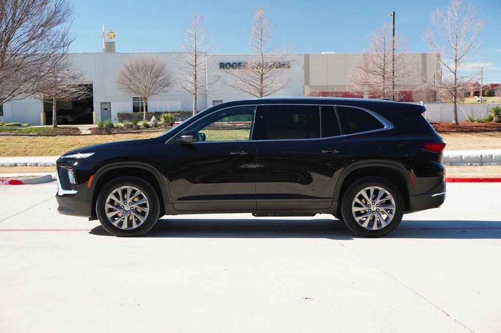 Used 2025 Buick Enclave Preferred SUV