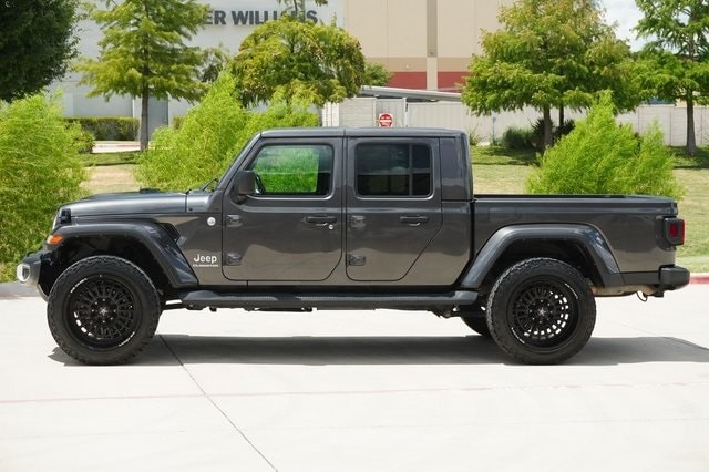 Used 2022 Jeep Gladiator Overland with VIN 1C6HJTFG6NL131971 for sale in Weatherford, TX