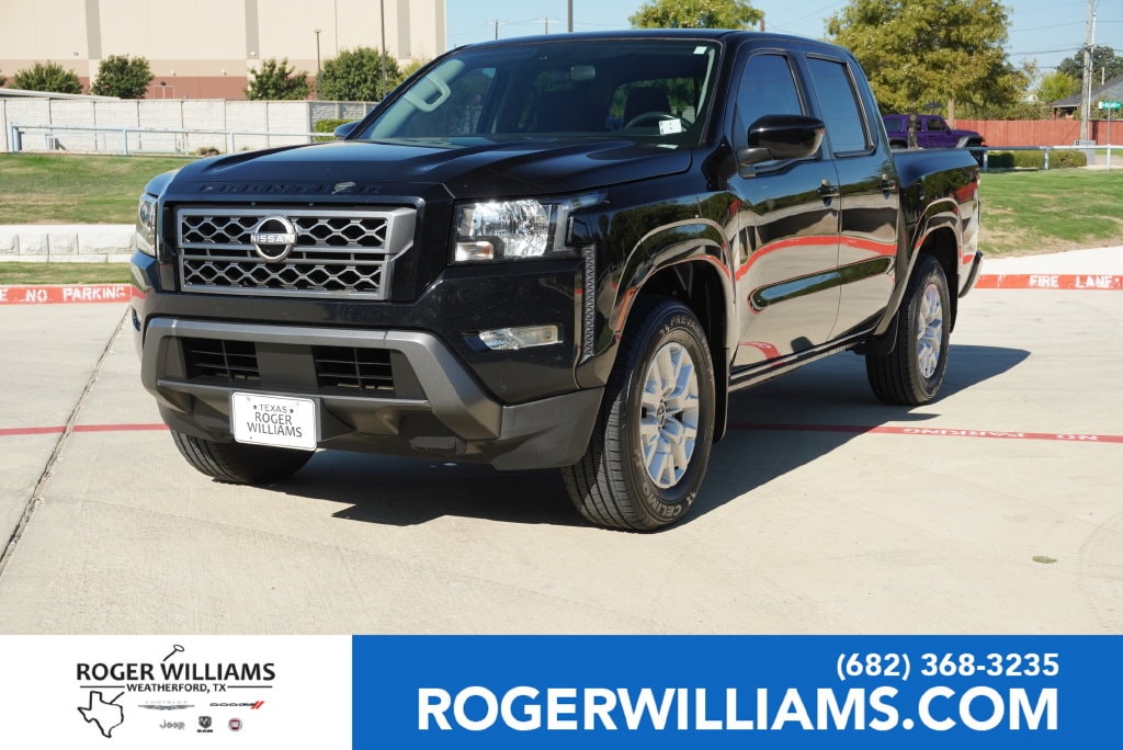 2022 Nissan Frontier SV
