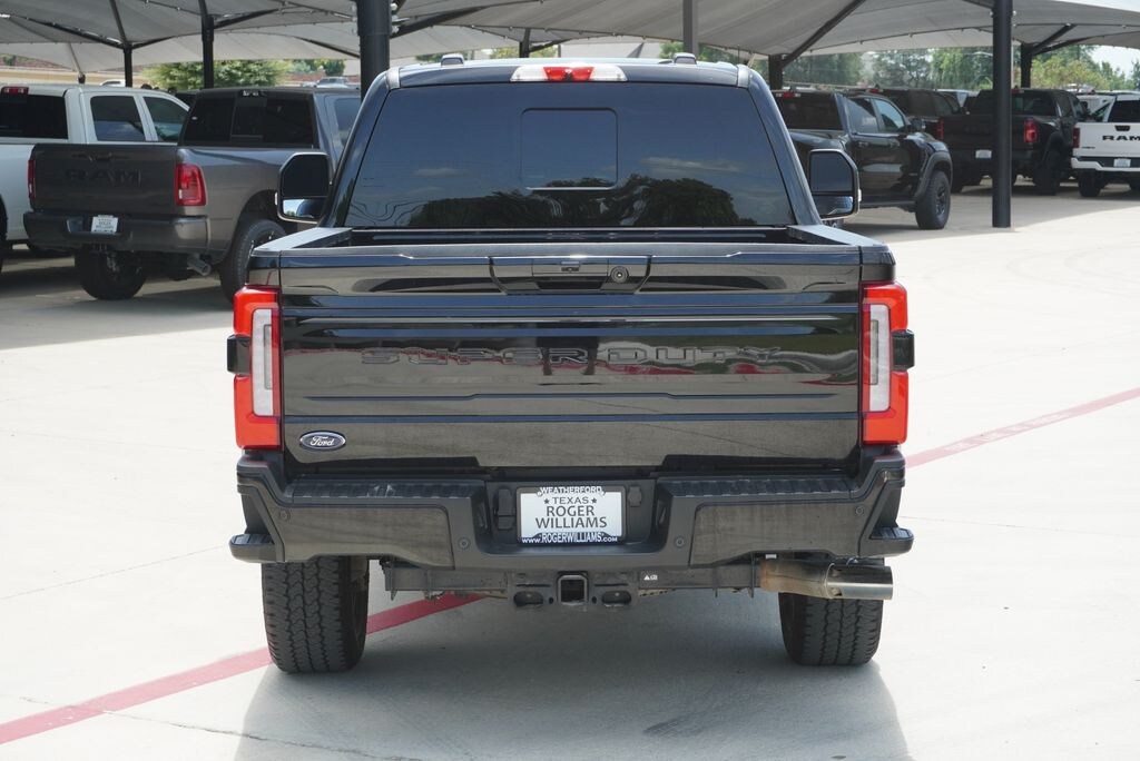Used 2025 Ford F-250SD Platinum Truck
