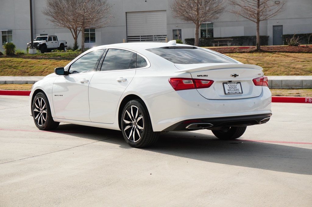 Used 2025 Chevrolet Malibu RS Sedan