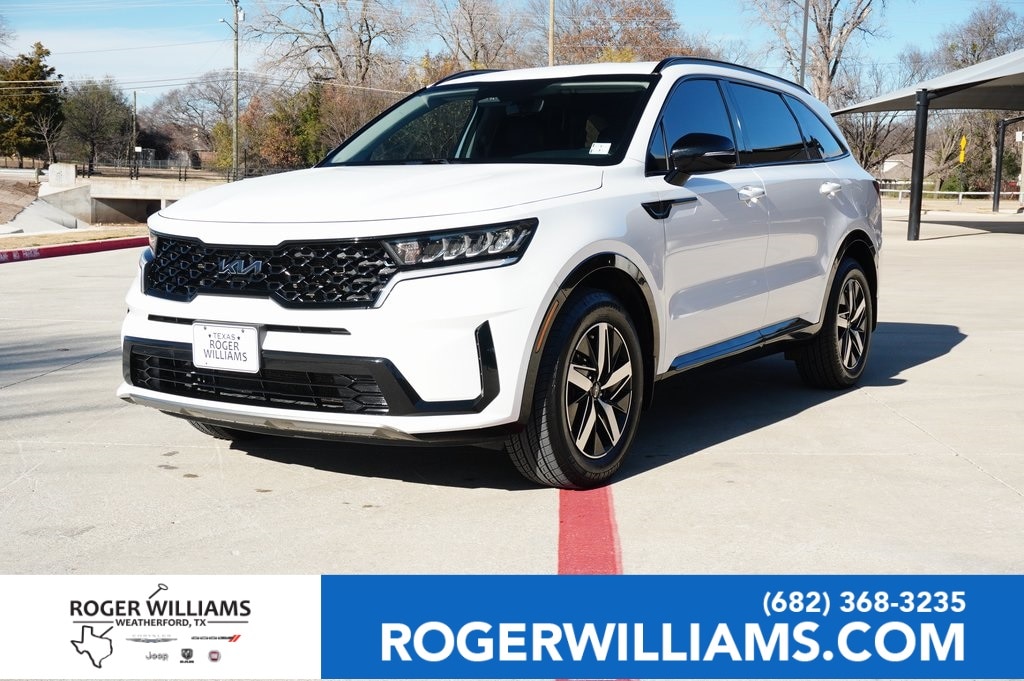 2022 Kia Sorento S's photo