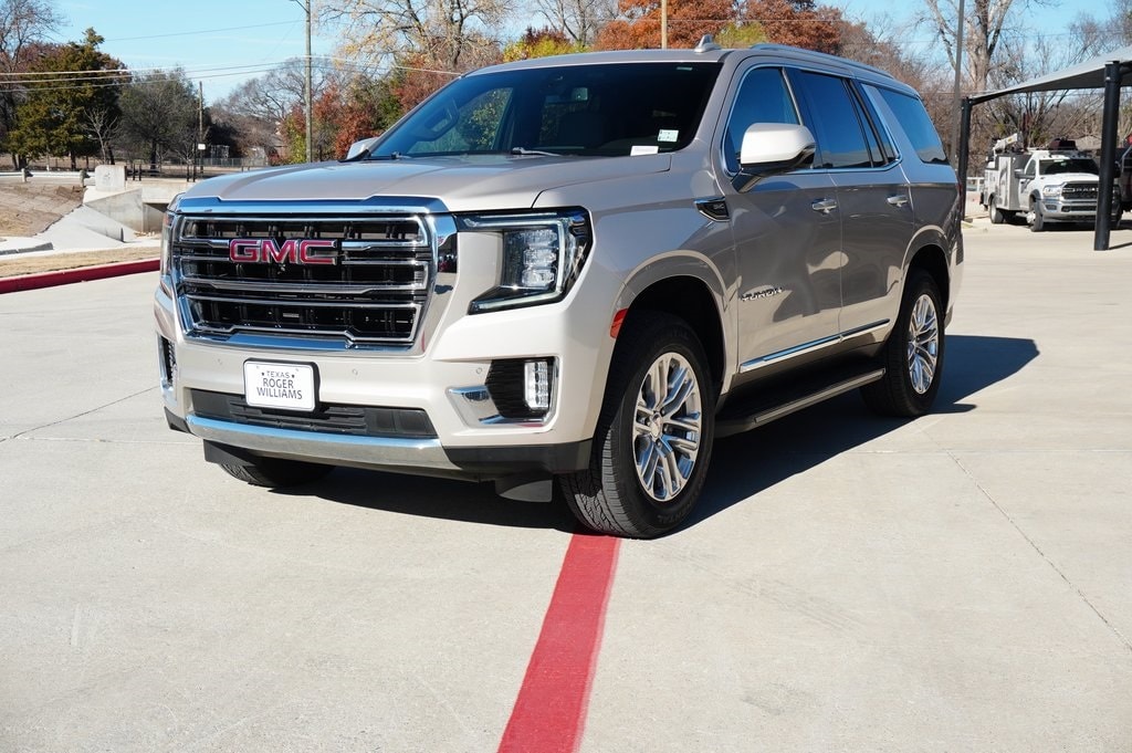 2022 GMC Yukon SLT's photo