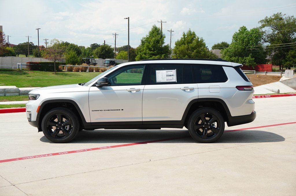 New 2025 Jeep Grand Cherokee L Limited Sport Utility