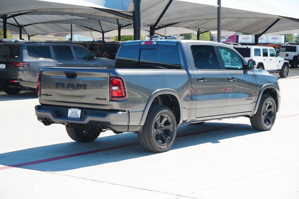 New 2026 Ram 1500 LONE STAR CREW CAB 4X4 5'7 BOX Pickup