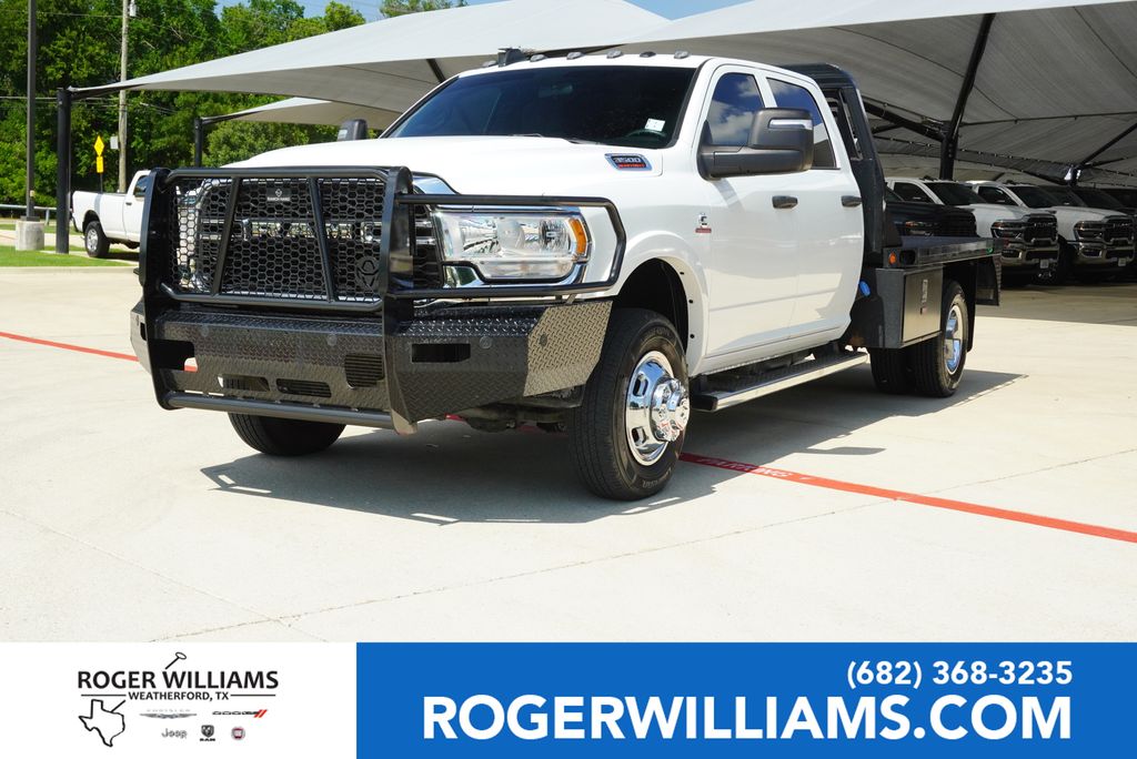 2024 RAM 3500 Tradesman 4X4 Crew Cab's photo