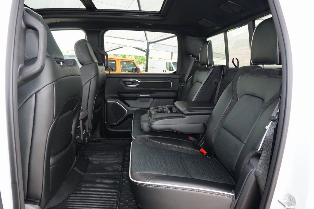 2025 RAM 1500 Laramie - Photo 12