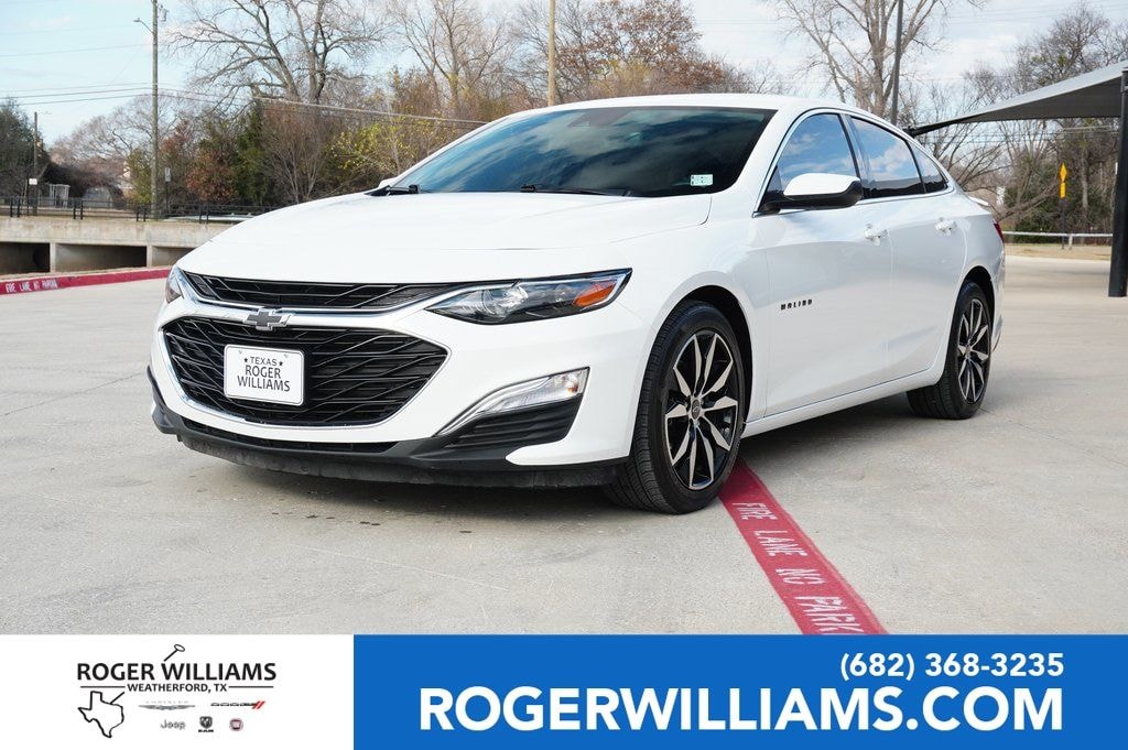 Used 2025 Chevrolet Malibu RS Sedan