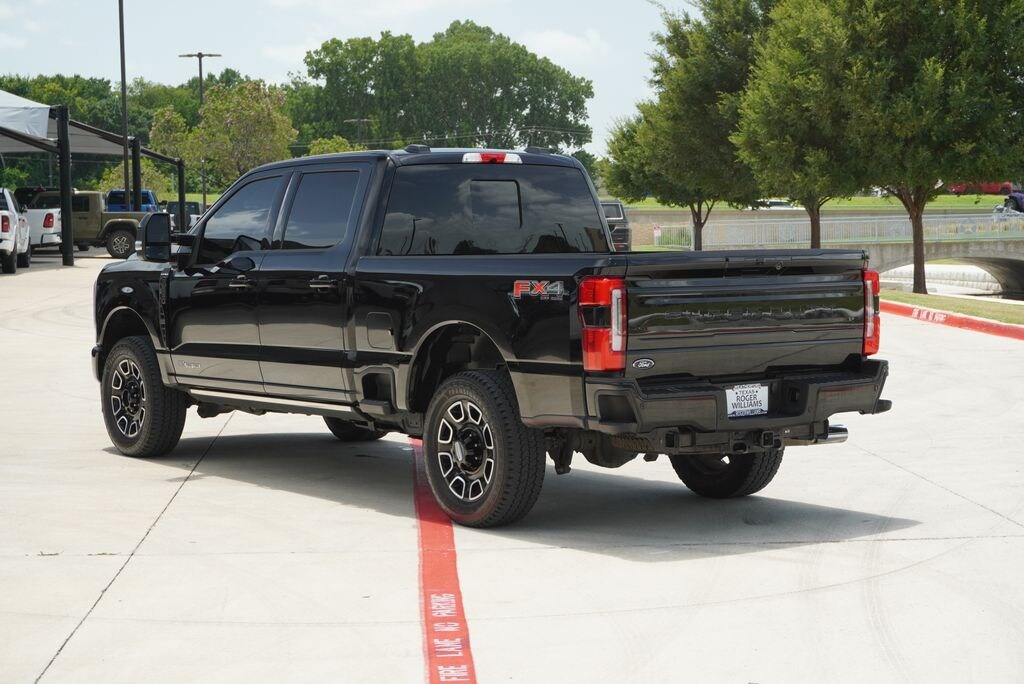 Used 2025 Ford F-250SD Platinum Truck