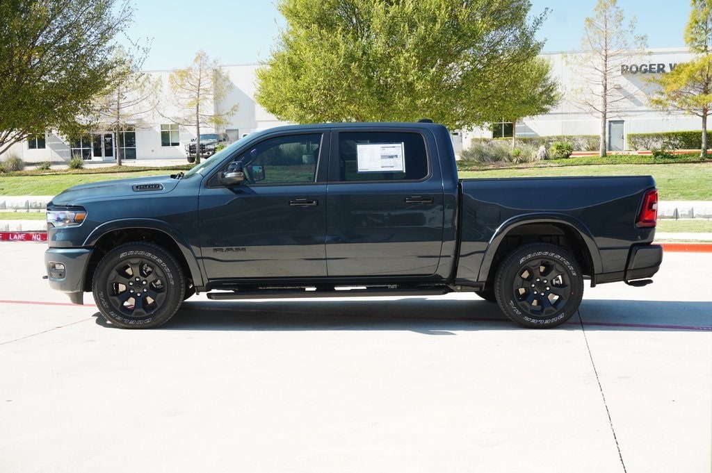 New 2026 Ram 1500 LONE STAR CREW CAB 4X4 5'7 BOX Pickup