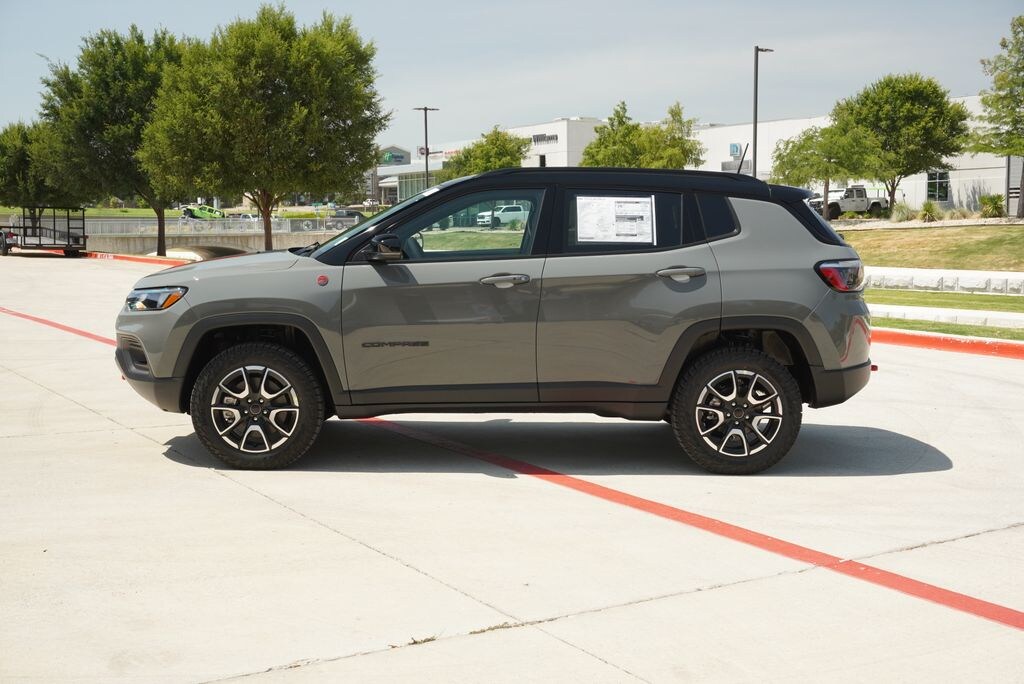 New 2026 Jeep Compass Trailhawk Sport Utility