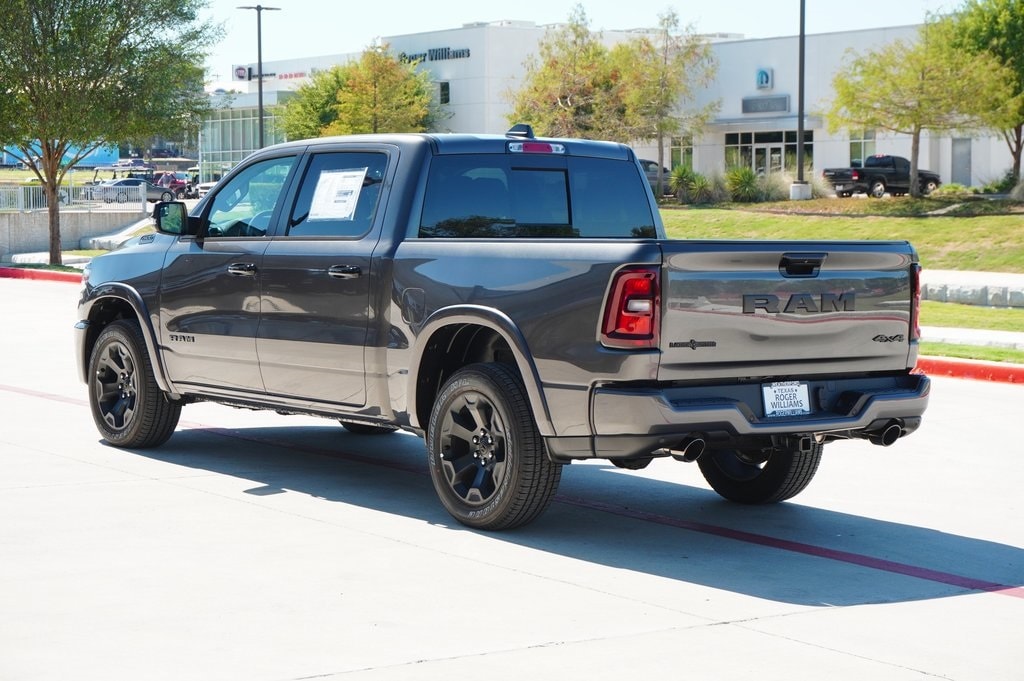 New 2026 Ram 1500 LONE STAR CREW CAB 4X4 5'7 BOX Pickup