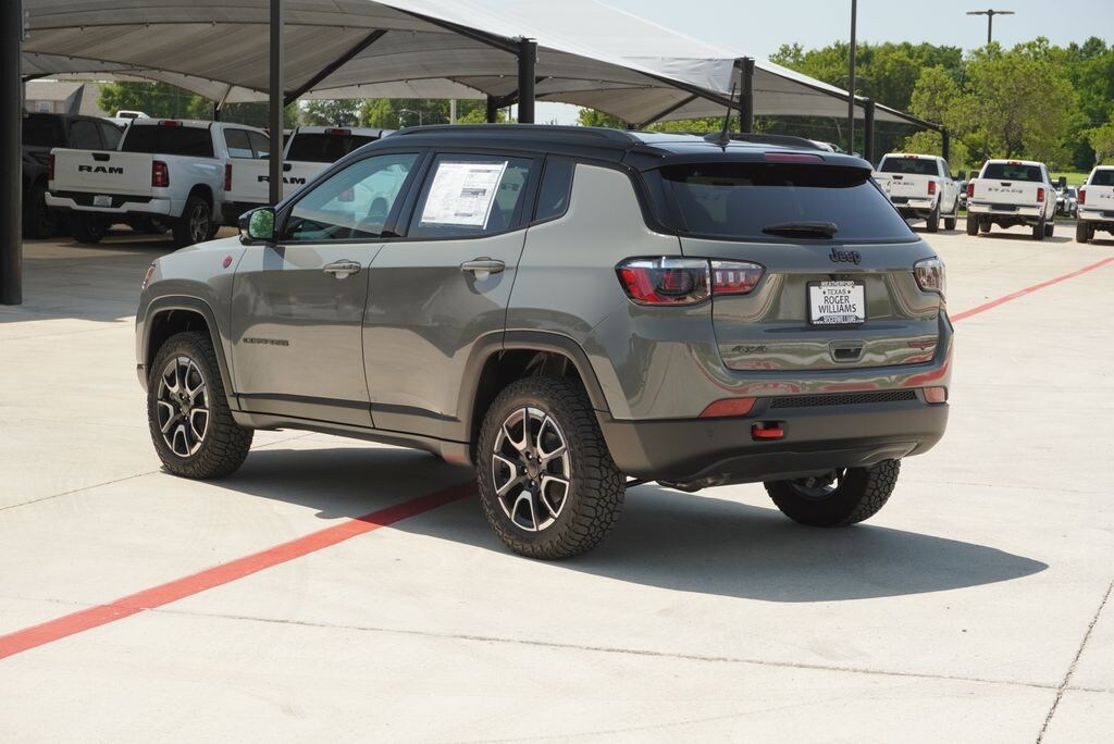 New 2026 Jeep Compass Trailhawk Sport Utility