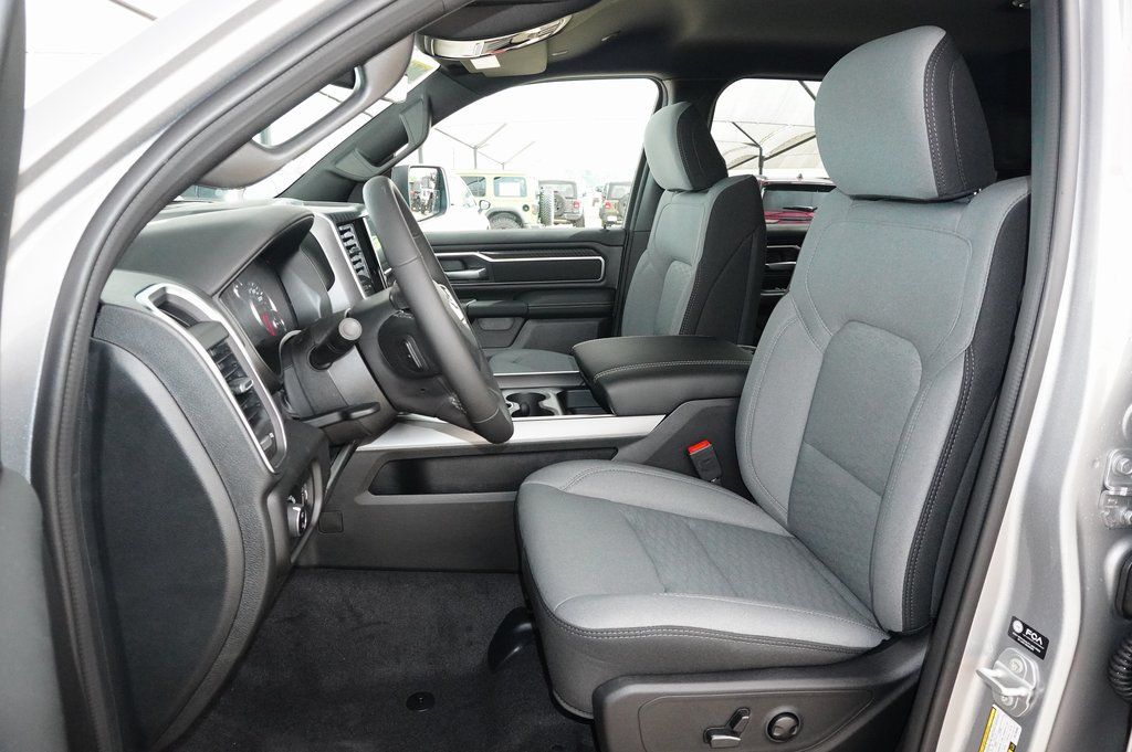 2025 RAM 1500 Big Horn/Lone Star - Photo 10