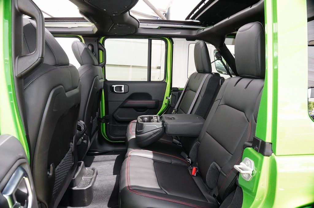 2025 Jeep Wrangler 4-Door Rubicon X - Photo 11
