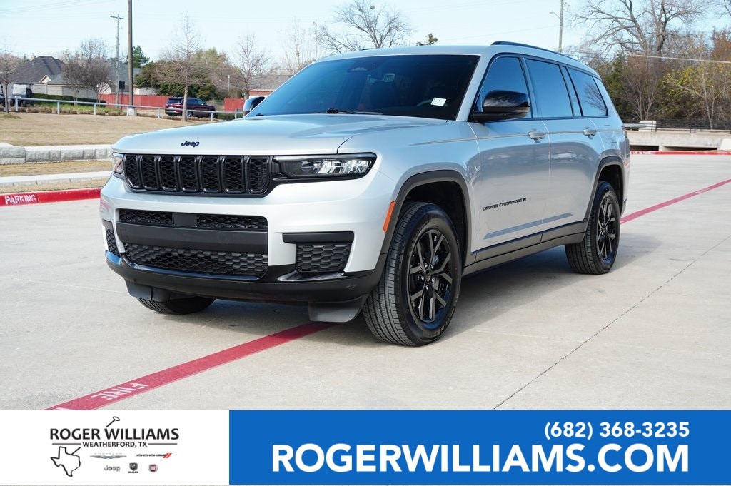 2025 Jeep Grand Cherokee L Altitude's photo