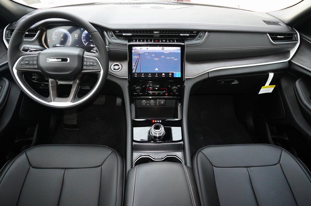2025 Jeep Grand Cherokee L Limited - Photo 9