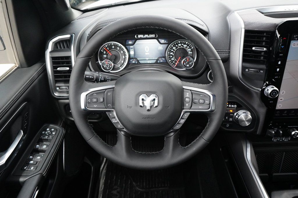 2025 RAM 1500 Laramie - Photo 9