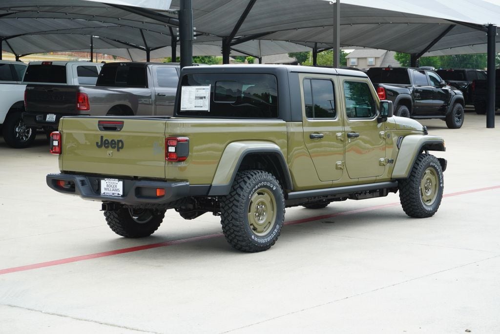 New 2026 Jeep Gladiator Sport Pickup