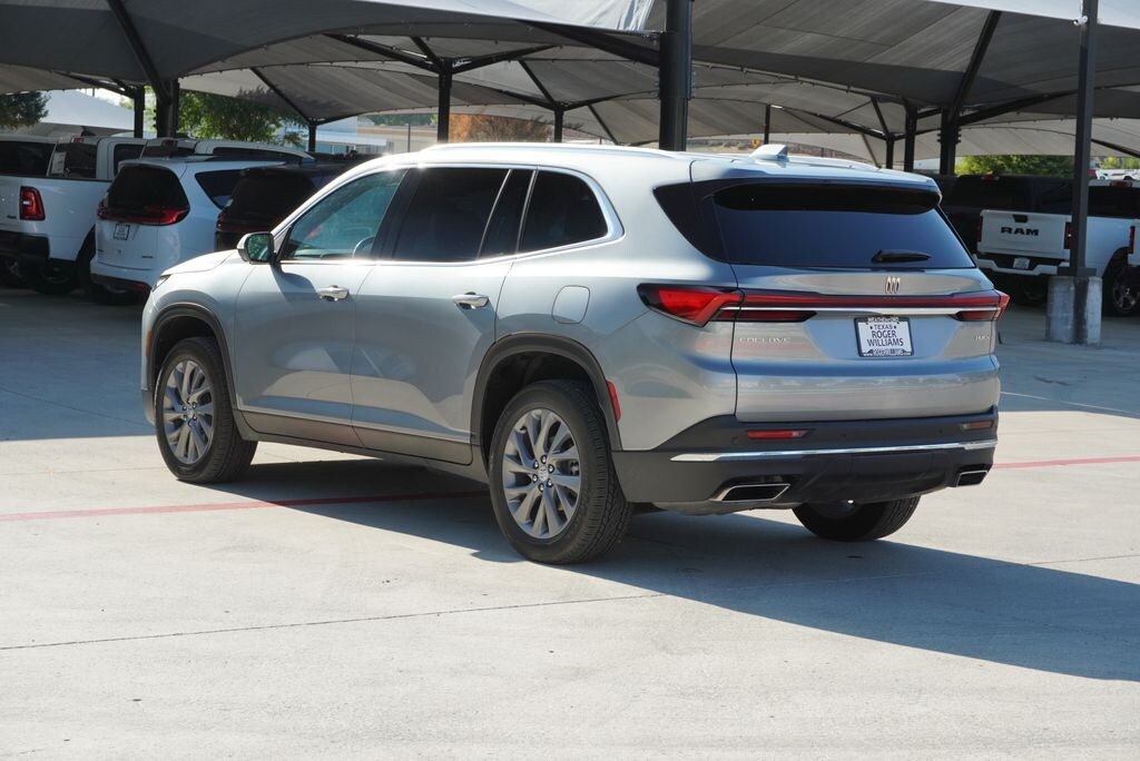 Used 2026 Buick Enclave Preferred SUV