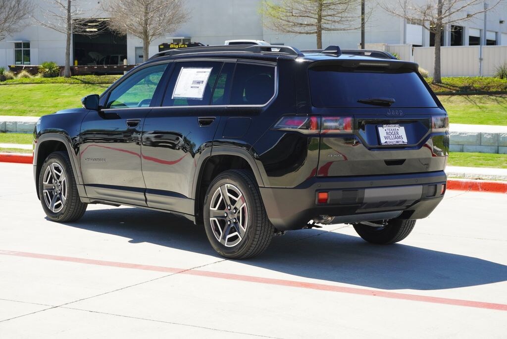 New 2026 Jeep Cherokee Laredo Sport Utility