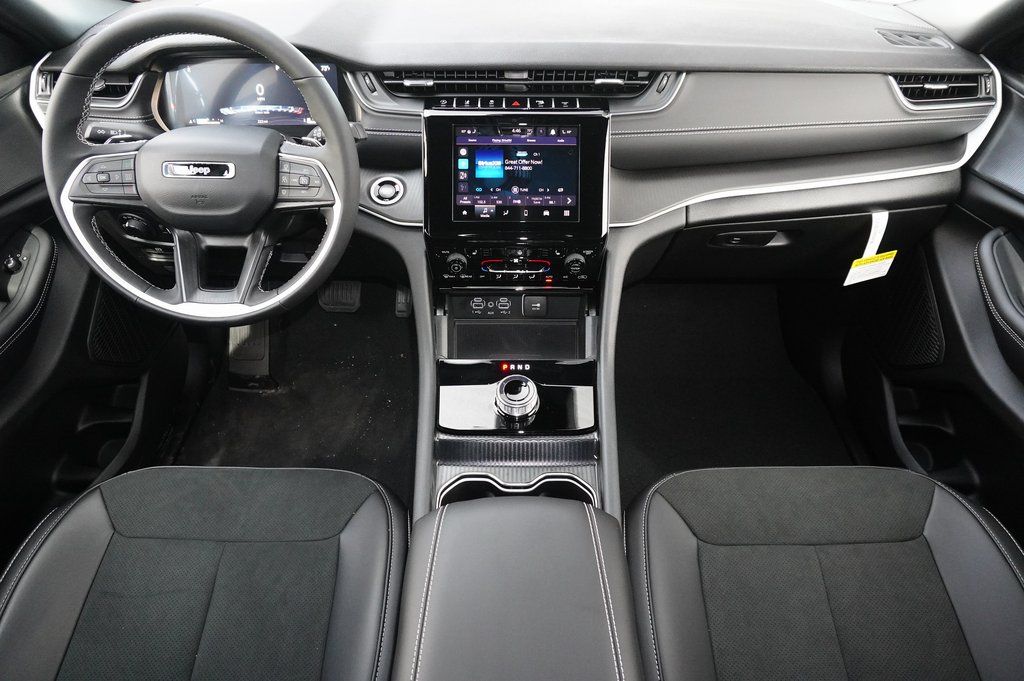 2025 Jeep Grand Cherokee L Altitude - Photo 9