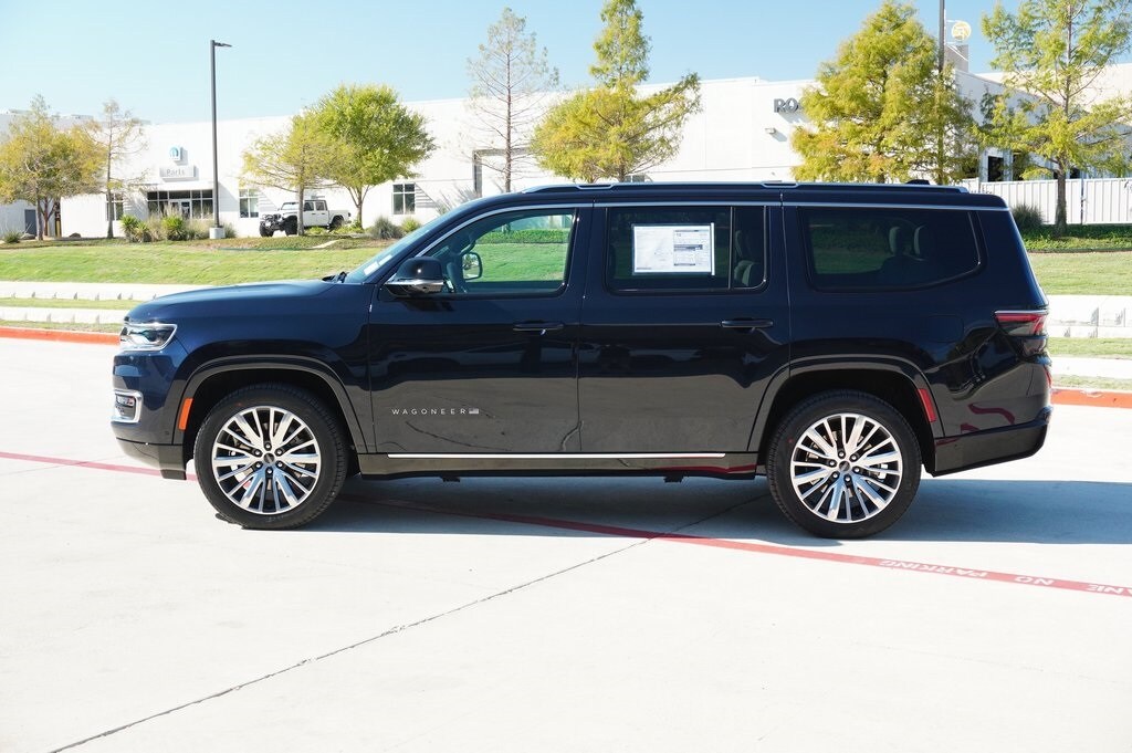 New 2025 Jeep Wagoneer LIMITED 4X4 Sport Utility