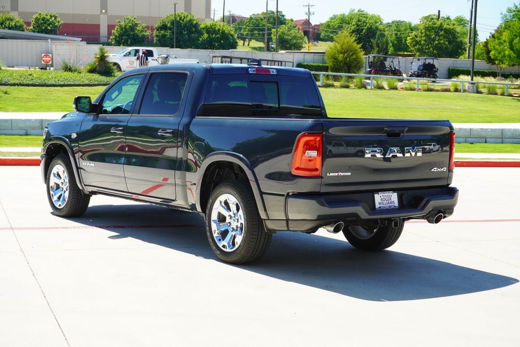 New 2026 Ram 1500 LONE STAR CREW CAB 4X4 5'7 BOX Pickup