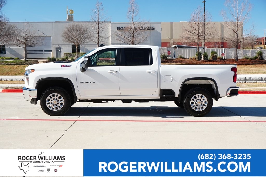 2023 Chevrolet Silverado 2500HD LT's photo