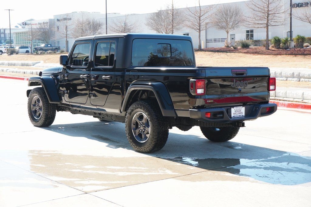 Used 2023 Jeep Gladiator Sport Truck