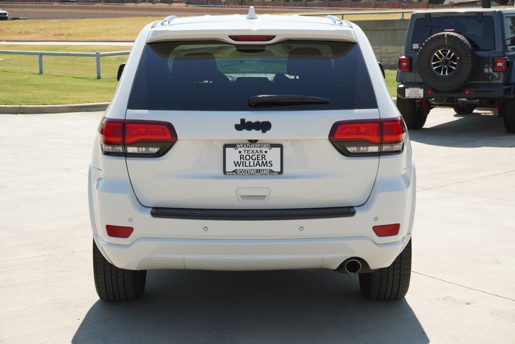 Used 2019 Jeep Grand Cherokee Altitude SUV